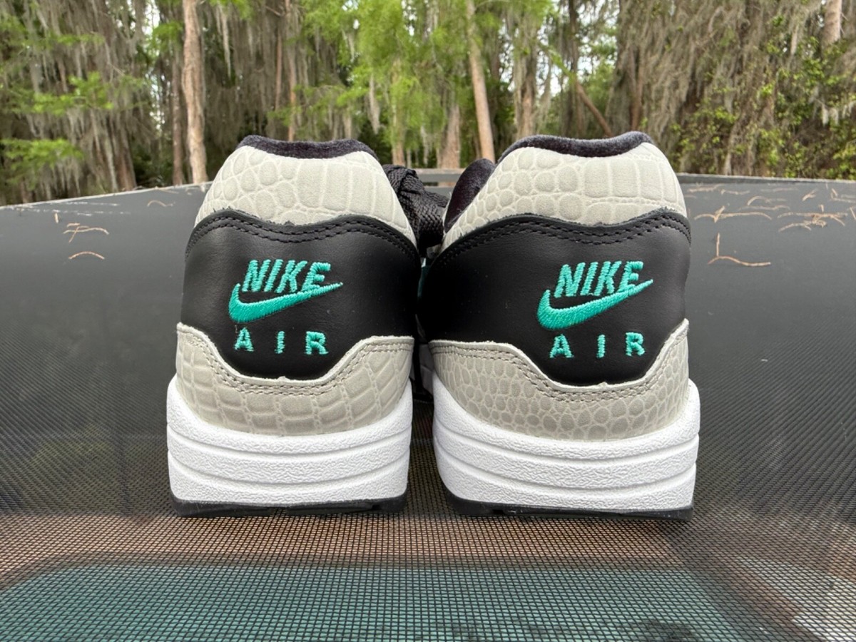 Size 12.5 - Nike Lahar Low Triple Black W for sale online | eBay