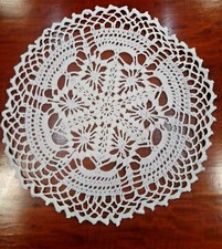 CENTRINO AD UNCINETTO IN COTONE BIANCO DEGLI ANNI 60