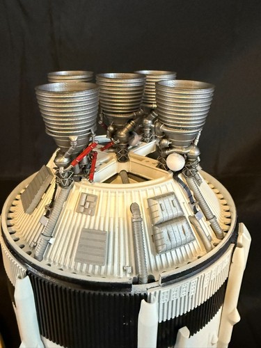 Museum Quality 1/72 scale Saturn V model kit - 150 piece 3D resin printed kit - Picture 9 of 24