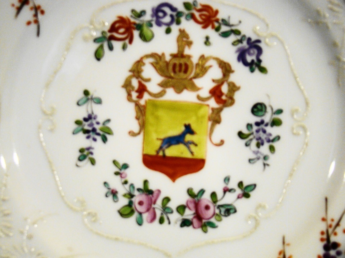 Fine Samson Porcelain Famille Rose Lowestoft Heraldic Chinese