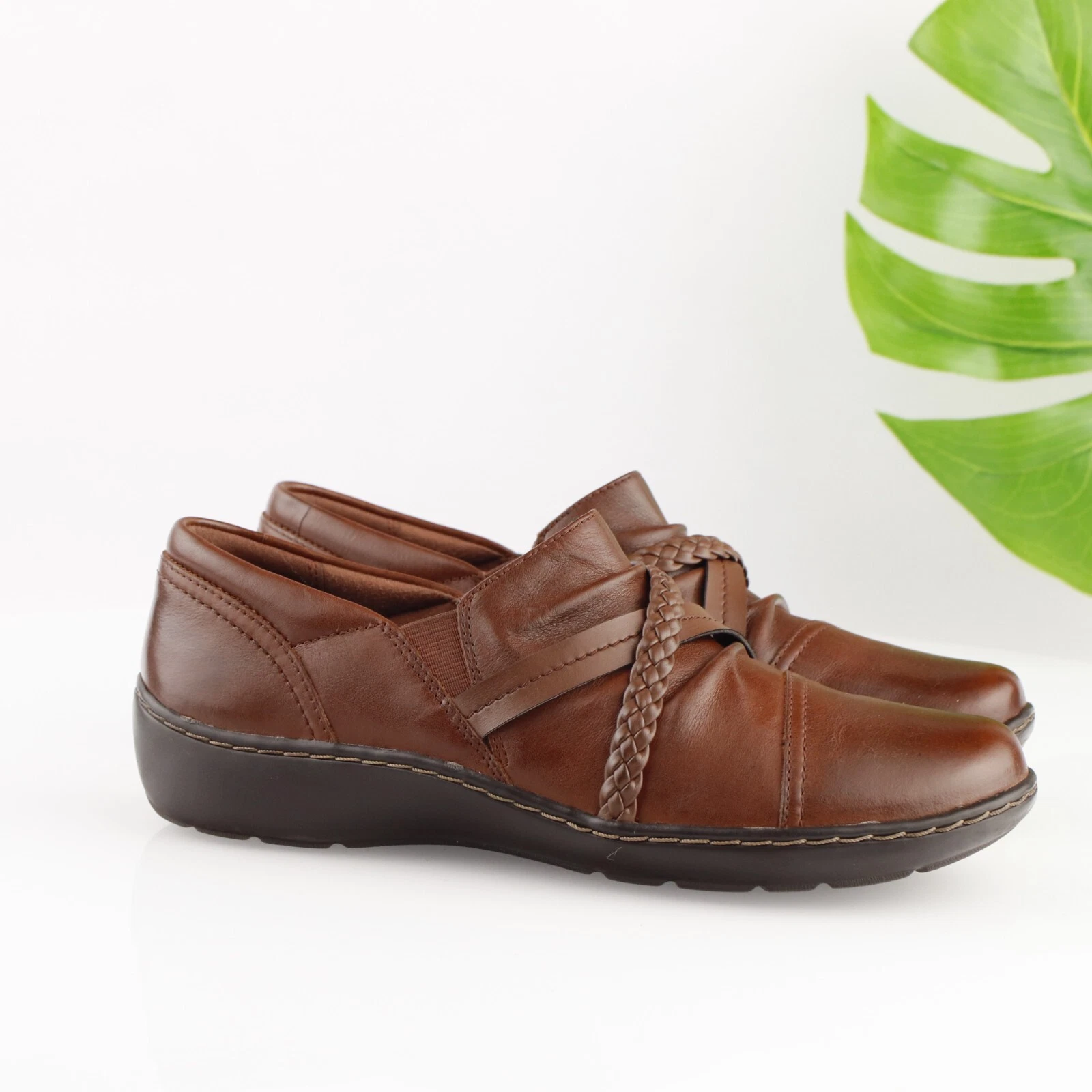 Mocassino Clarks donna Cora treccia taglia 9 M pelle marrone cognac scarpa piatta