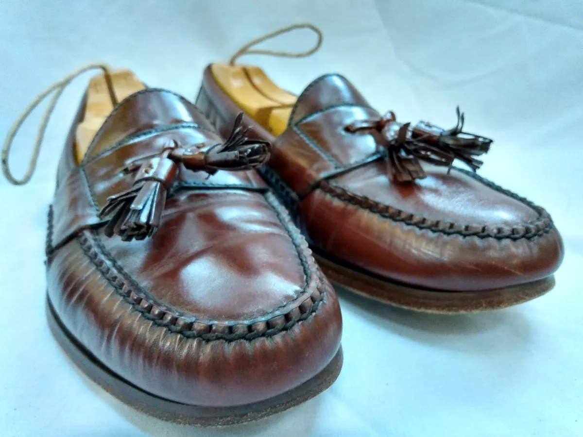Cole haan deals pinch tassel