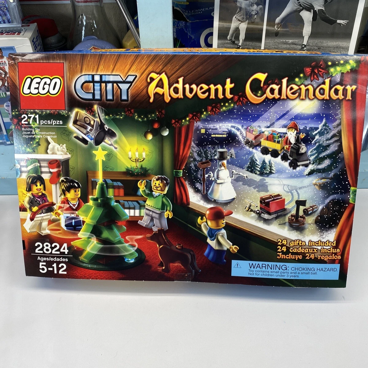 Lego City 2010 Advent Calendar (2824) 100% Complete w/4 Minifigs
