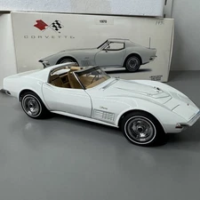 AutoArt 1/18 1970 Chevy Corvette Stingray - Classic White - L.E. 1 0f 6000
