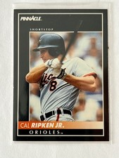 1992 Pinnacle - Cal Ripken #200 Glossy Base Set MLB Baltimore Orioles HOF ⚾