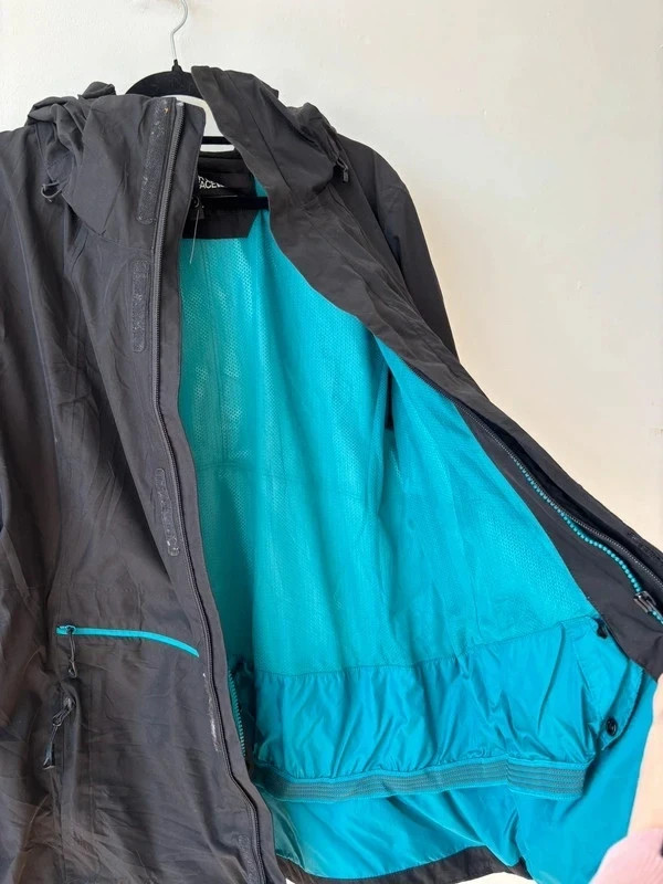 North Face Women's XL Black DryVent Hooded Jacket with Teal Accents image 7