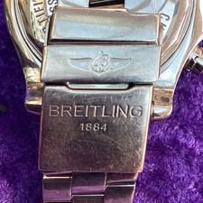 Boxed Breitling Avenger Skyland Chronograph Men's watch . A13380 + COA 12