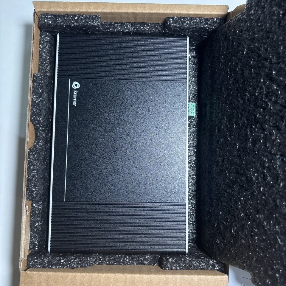 Kramer - VM-4HDT - 1:4 4k Hdmi To Hdbaset Distribution Amplifier - Image 2 of 3