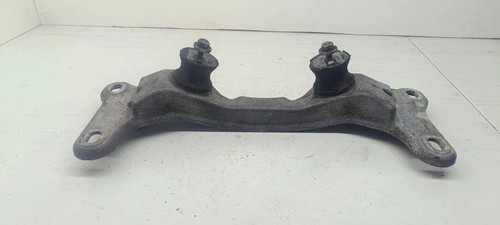 BMW 3 E90 Getriebehalter 6771064 2.00 Petrol 2005 31899467