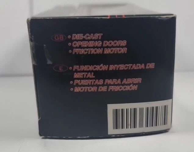 Nuevo Ray City Cruiser Collection Mini Cooper - Rojo con la bandera de la Unión en el techo  Foto 2 de 4