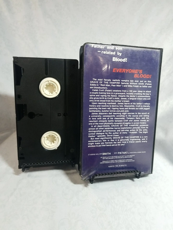 GRAVE OF THE VAMPIRE VHS UNICORN CLAMSHELL HORROR CULT WILLIAM SMITH MIKE PATAKI - Image 2 of 2