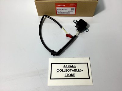 Honda OEM Gold Wing GL1800 Pulse Generator 30300-MCA-003 Cover