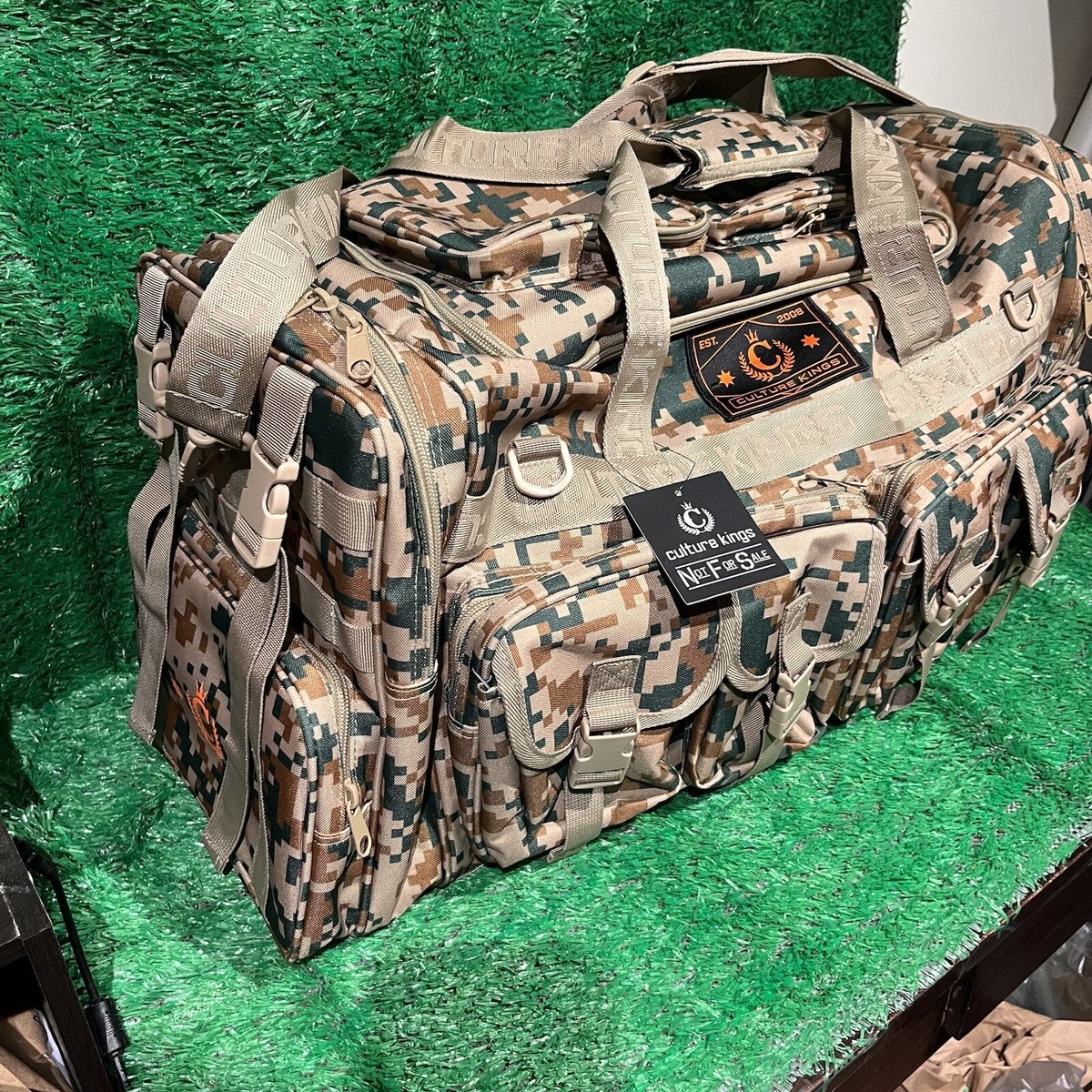 Culture Kings Exclusive Essentials Duffle Gym Bag Digi Camo Large