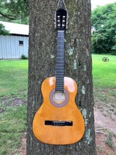 Lucida Lg-510 3/4 Size Classical Nylon String Acoustic Student Guitar