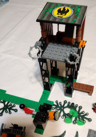 Lego Agents 8632 - Swamp Raid w/ Instructions (Incomplete Set) No Figures
