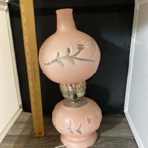 1930s VINTAGE GONE WITH THE WIND HURRICANE LAMP / Set Of 2/Pink Frosted. READ - Picture 4 of 21