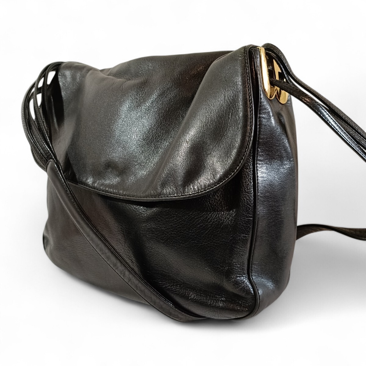 Excellent condition authentic BALLY shoulder bag … - image 1