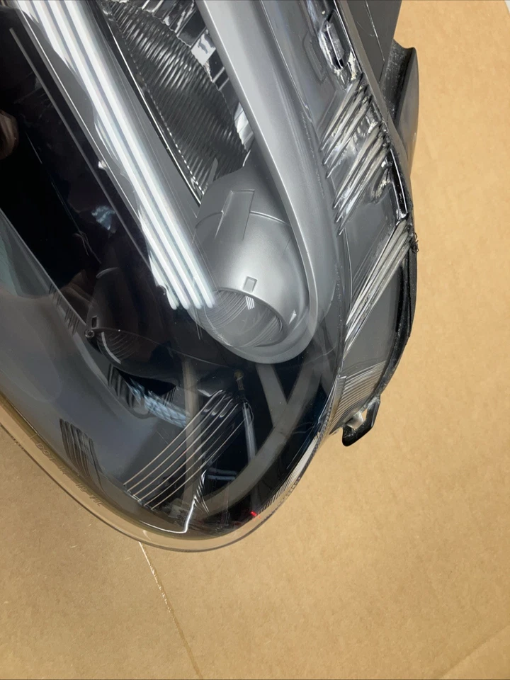 Mazda Miata 2008 faro lámpara pasajero derecho halógeno conjunto OEM NE55510K0B Foto 4 de 4