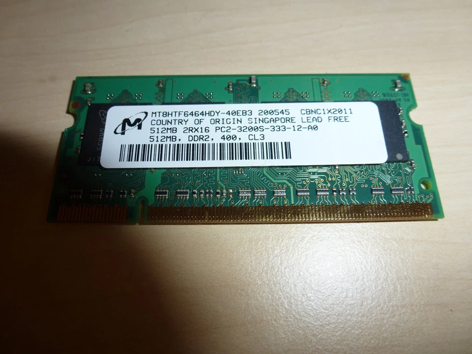 Micron MT8HTF6464HDY-40EB3 RAM Module 512 MB Arbeitsspeicher