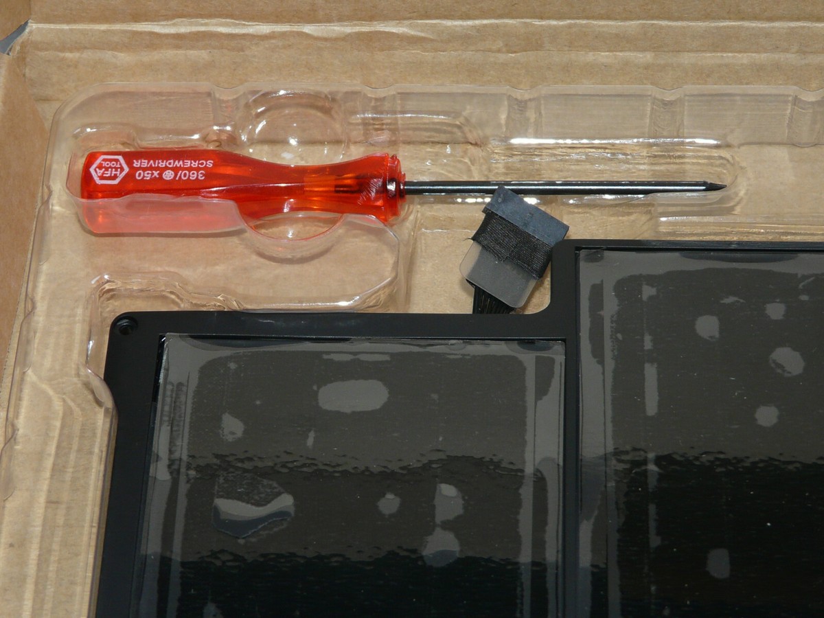 NEW GENUINE APPLE MACBOOK AIR 13