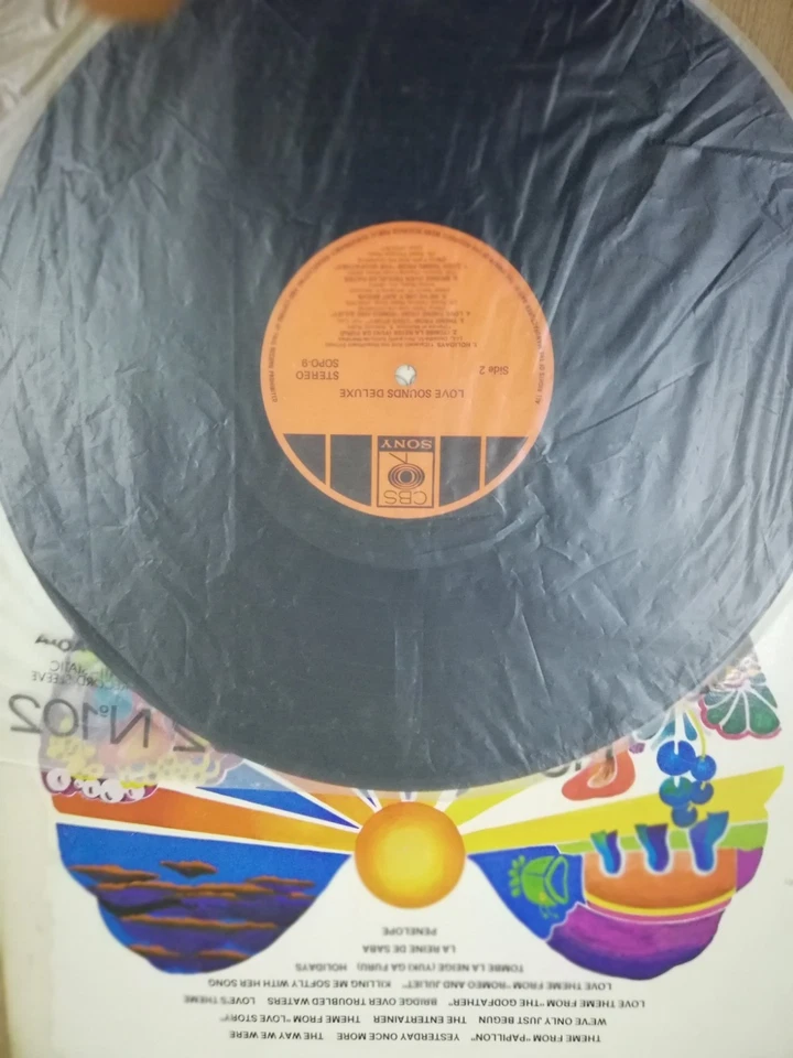 Love Sounds Deluxe 15 Great Screen Hits Star Series LP 黑膠唱片 RARE - Image 3 of 3