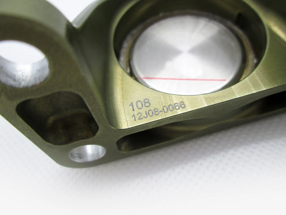 F1 桌桌时钟手表 正品 实心零件 Marussia Manor 原装 罕见底座  — 第 3/4 张图片