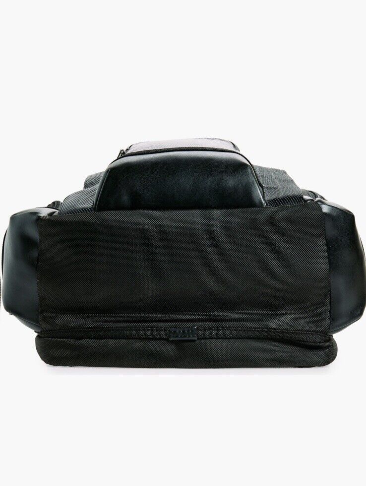 週末価格‼️国内正規品TUMI‼️HEDRICK DELUXE BRIEF PACK NEW Tumi HEDRICK Deluxe Brief Pack Ballistic Nylon Backpack