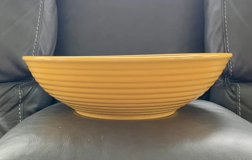 Bauer pottery,  Los Angeles vintage Ring 12 Inch  Serving Bowl yellow