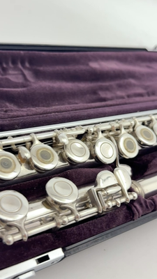 YAMAHA YFL-261SII Open Hole Flute Offset G Silver Plated w/Case