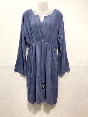 Moshood Creations Brooklyn Logo Dress African Orí-Akoni-Nlá Logo Mineral-Washed