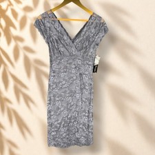 New Blu Sage Dress Women 4 Gray Floral Crochet Sheath Midi V-Neck Short Sleeve