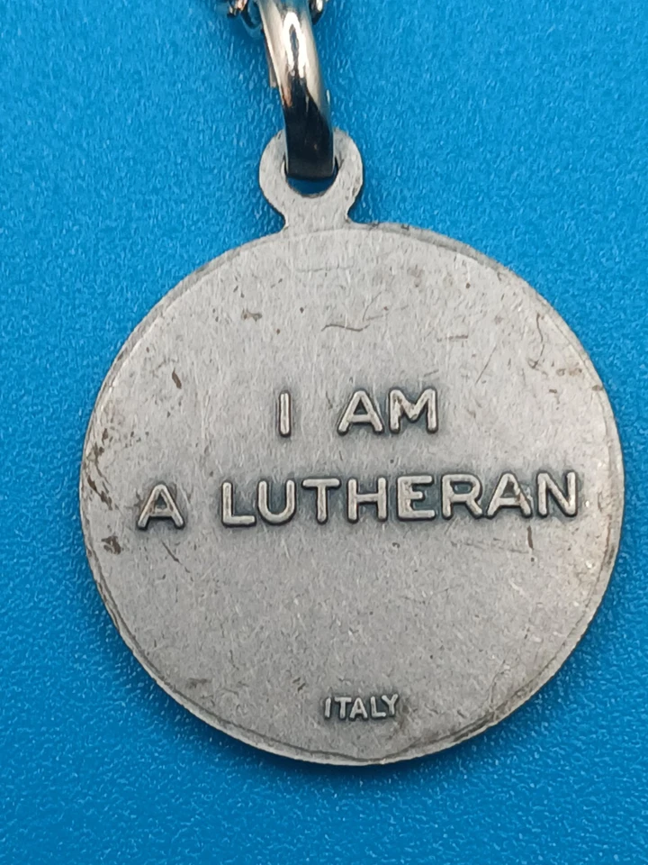 Collar colgante rosa luterana plata níquel Foto 2 de 4