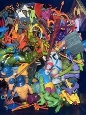 Miscellaneous Lot Parts & Pieces Teenage Mutant Ninja Turtles (10 Random Pieces)