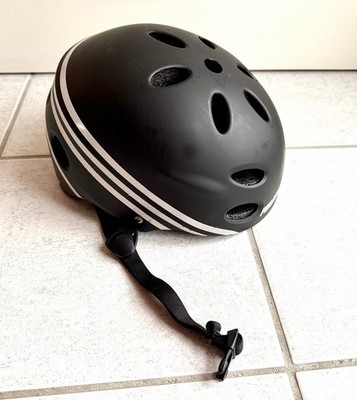 Powerslide Skater-Helm/Fahrrad-Helm schwarz mit weißen Streifen ca. M/L