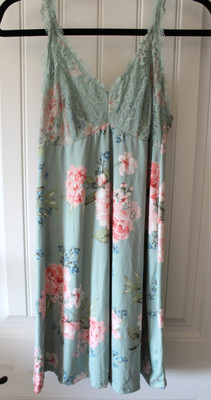 Flora Nikrooz  Babydoll Chemise Super Soft Stretch Floral Nightgown L