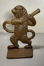 BATTING TIGER CAST IRON DOORSTOP DETROIT TIGERS COMERICA PARK