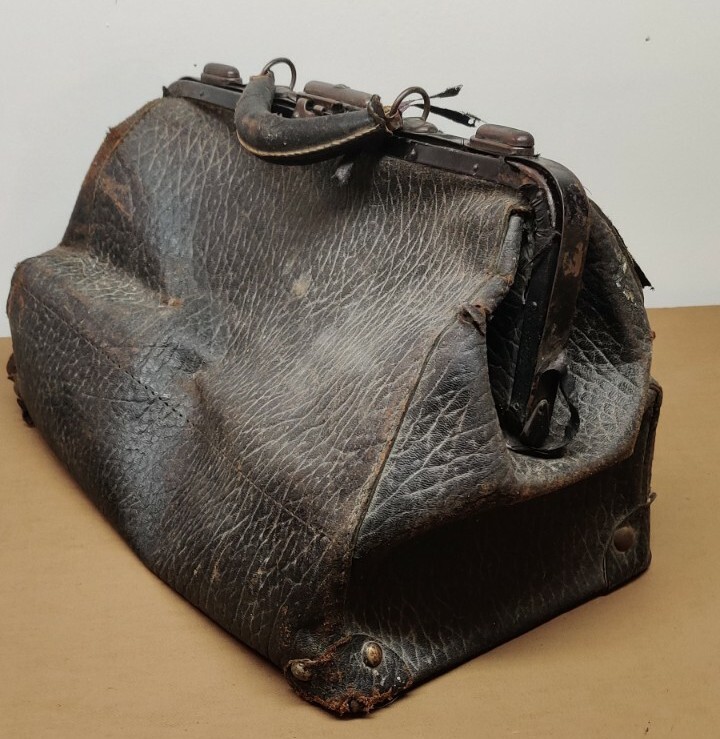 Antique Medical Doctor's Brown Leather Bag 1800's Deadwood South