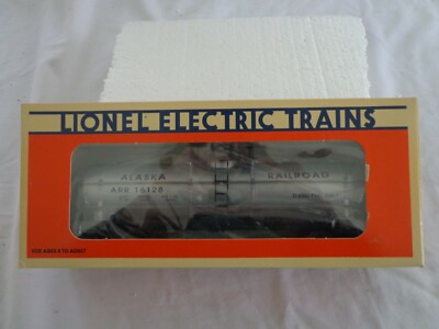 NIB LIONEL O AND 027 GAUGE ALASKA  DOME TANK CAR 