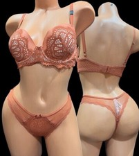 Victorias Secret Set Dream Angels Lined Demi 32C Bra  Thong Panty Small New