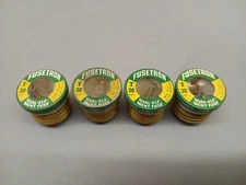 Lot of 4 Bussmann T-30 Fusetron Dual Element 125V 30 Amp Time Delay Plug Fuses