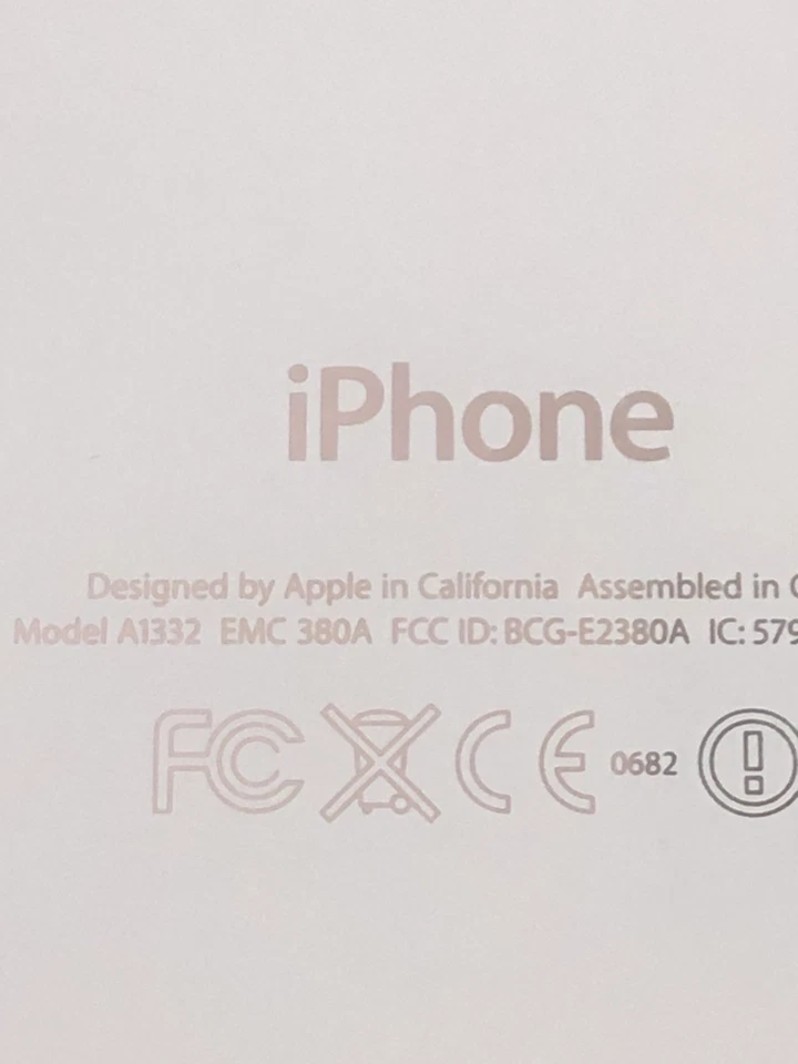 Apple iPhone 4 8GB White A1332 AT&T iOS 7 Battery Swollen As-Is Parts - Image 3 of 4