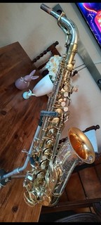 Saxofón antiguo King super 20 Silver Sonic"