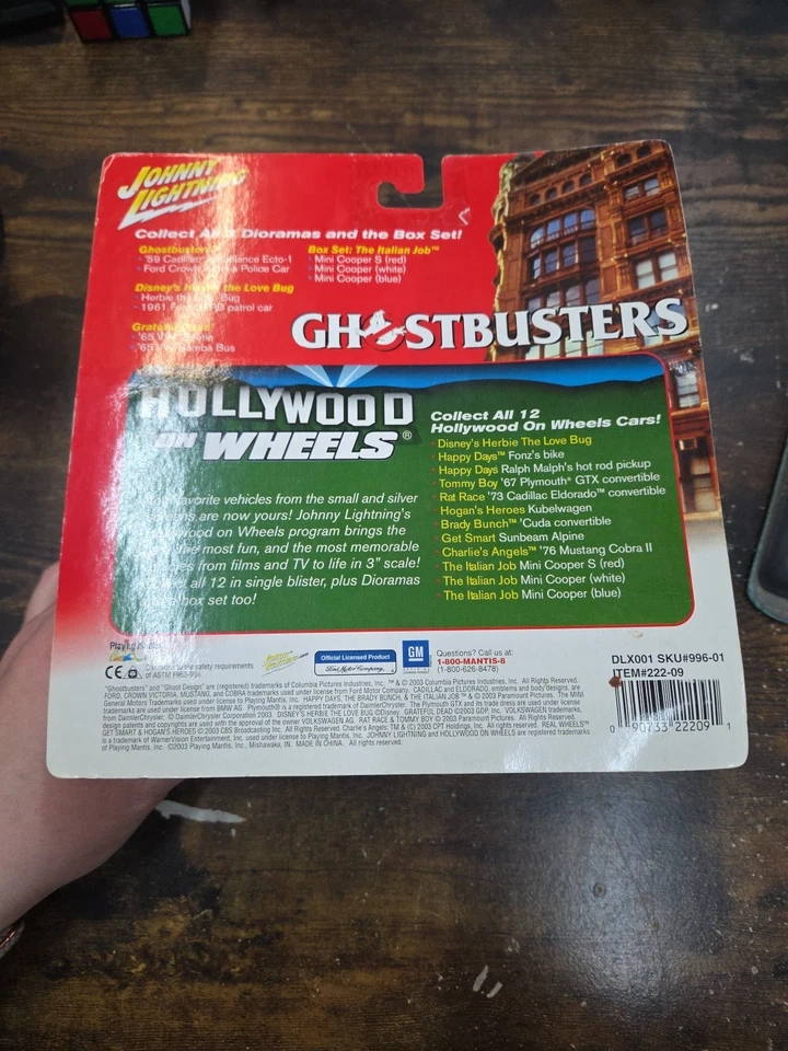Rare Johnny Lightning Ghostbusters Attack Of Mr. Stay Puft NIB Set On Card - Image 2 of 4