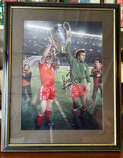 Nottingham Forest Large Framed SIGNED Photo - 1979 European Cup - Peter Shilton
