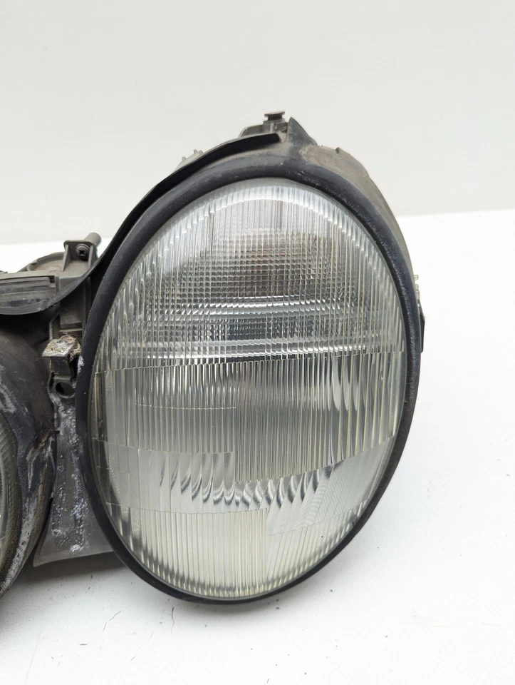 Faro halógeno derecho del conductor Mercedes Benz CLK320 CLK430 1998-2002 Foto 3 de 4