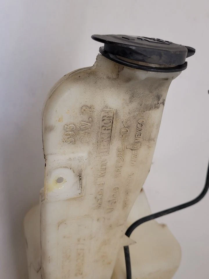 99-05 06-07 GMC SIERRA 1500 PICKUP Depósito de lavadora estilo clásico 12487670 Foto 3 de 4