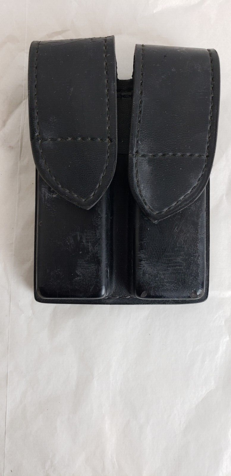 Safariland 77 - Double Magazine Pouch Black Leather S&W D92 39 / 45 Auto-image