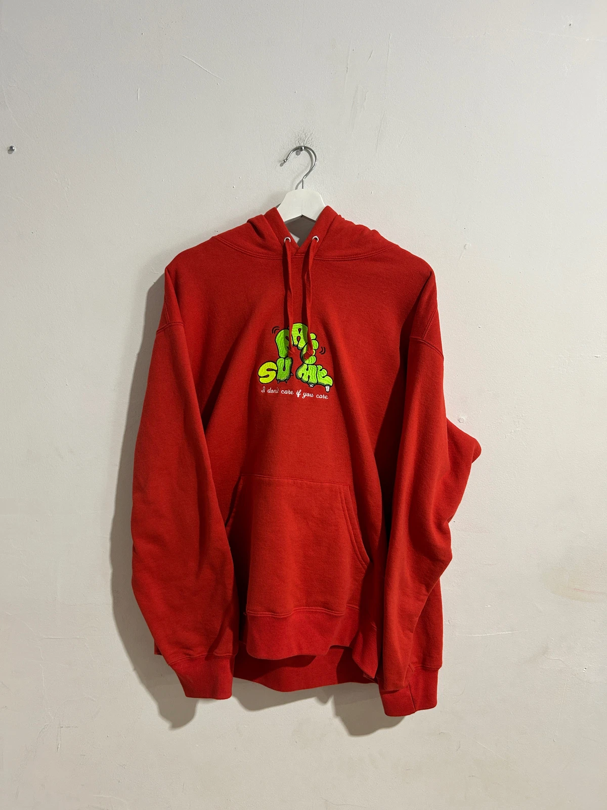 SUPREME ROUGE DONT CARE SWEAT À CAPUCHE TAILLE GRAND PREOWNED