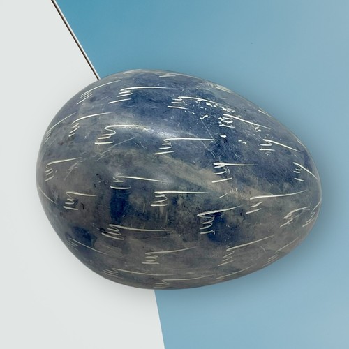 Producto Besmo genuino tallado a mano grisáceo-azul huevo de piedra de Kenia con soporte - Imagen 5 de 7