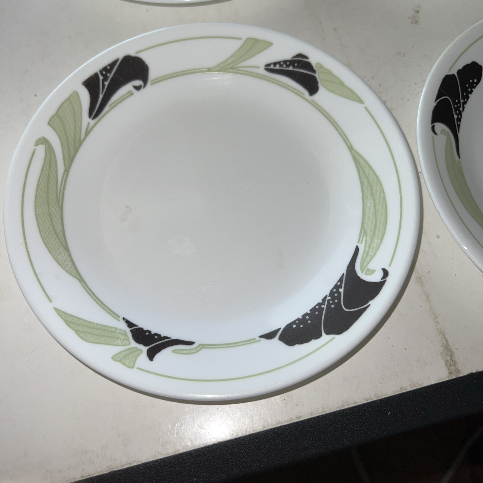 4- Corelle Black Orchid Floral Pattern 6.75
